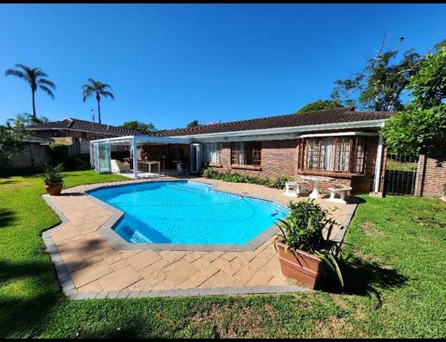 3 BEDROOM TOWNHOUSE FOR SALE IN MANORS